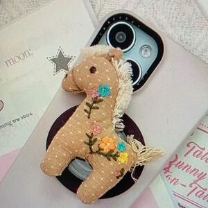 Case-Mate Tan Floral Embroidered Phone Case